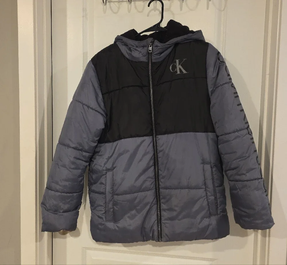 Calvin Klein Kids Hooded Two-Tone Puffer Jacket - Black & Gray